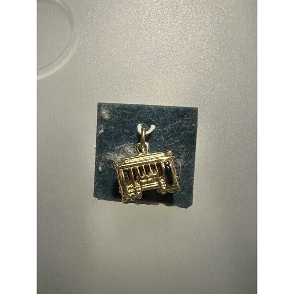 Unknown Jewelry - Vintage Wells Sterling Silver w/ Gold Vermeil Trolley Cable Car San Francisco CA